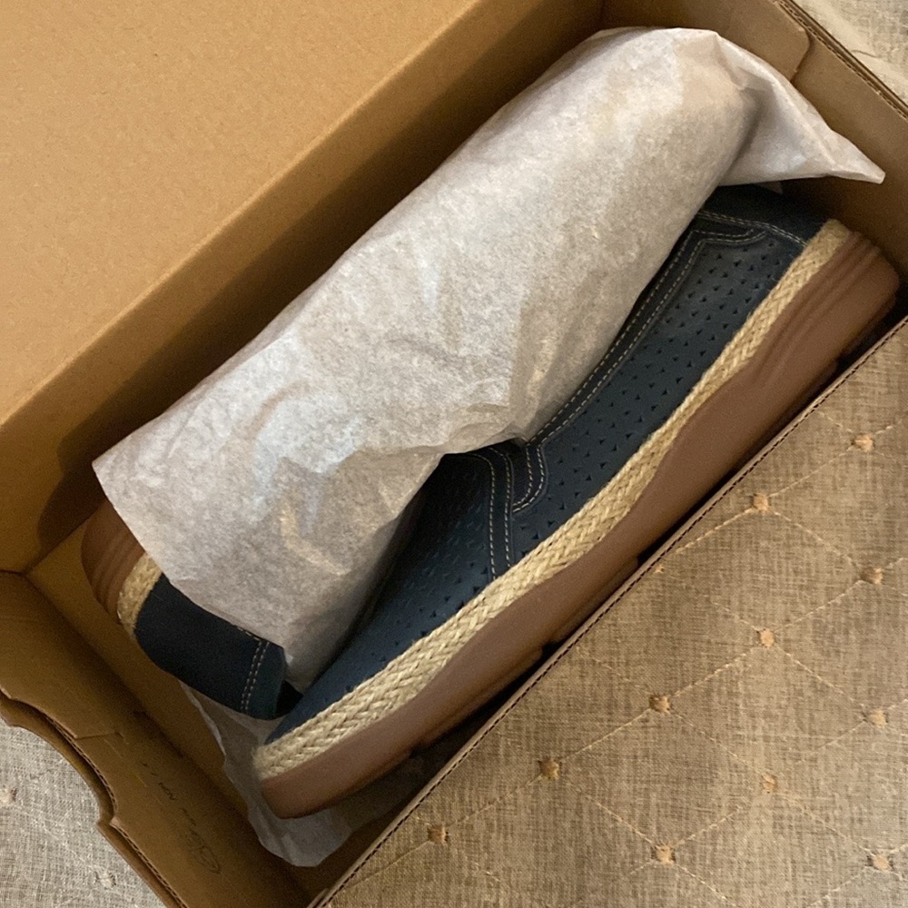 Women’s Navy Espadrille Platform Slip-On Shoes